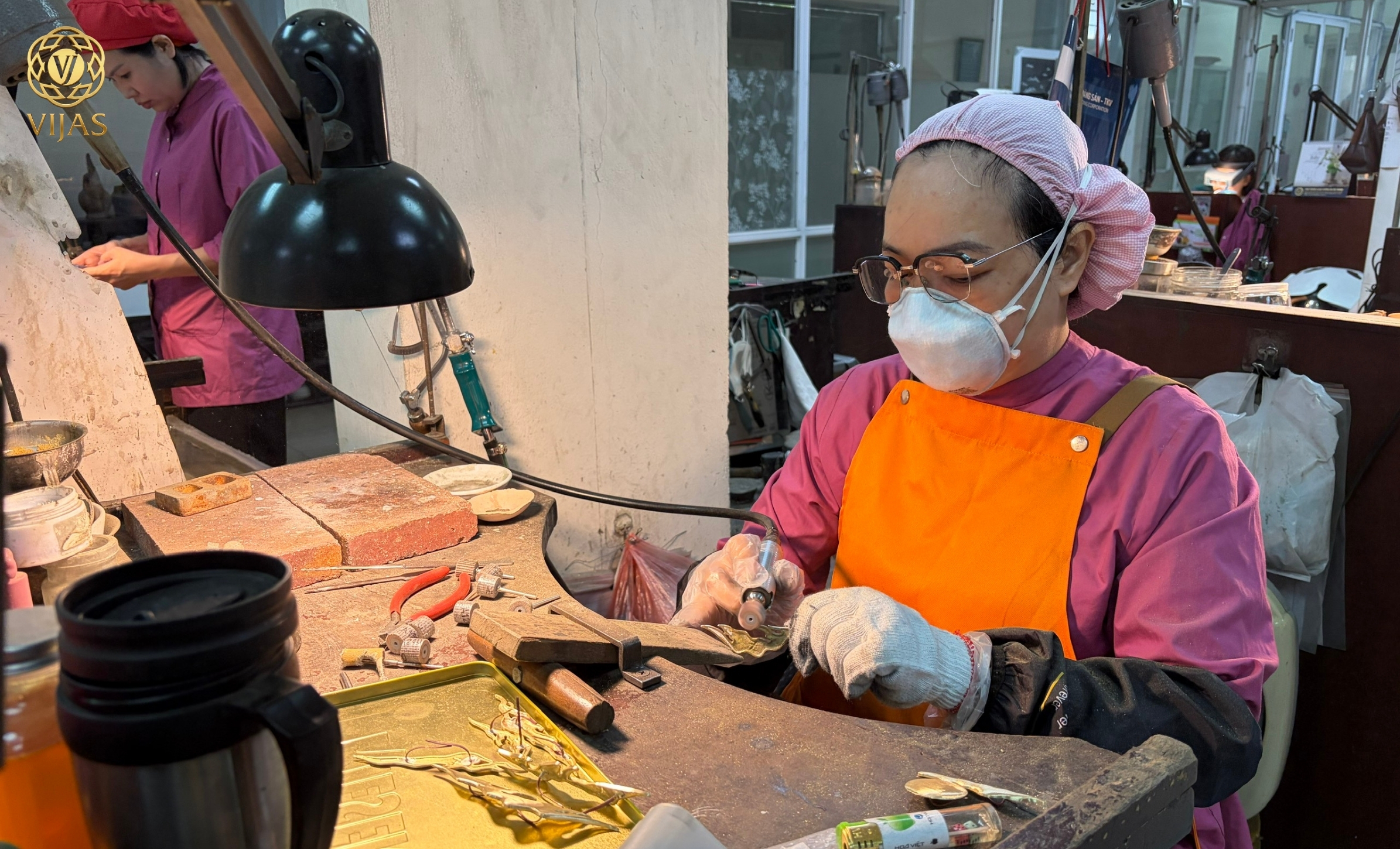 Chế tác Mỹ nghệ, Trang sức